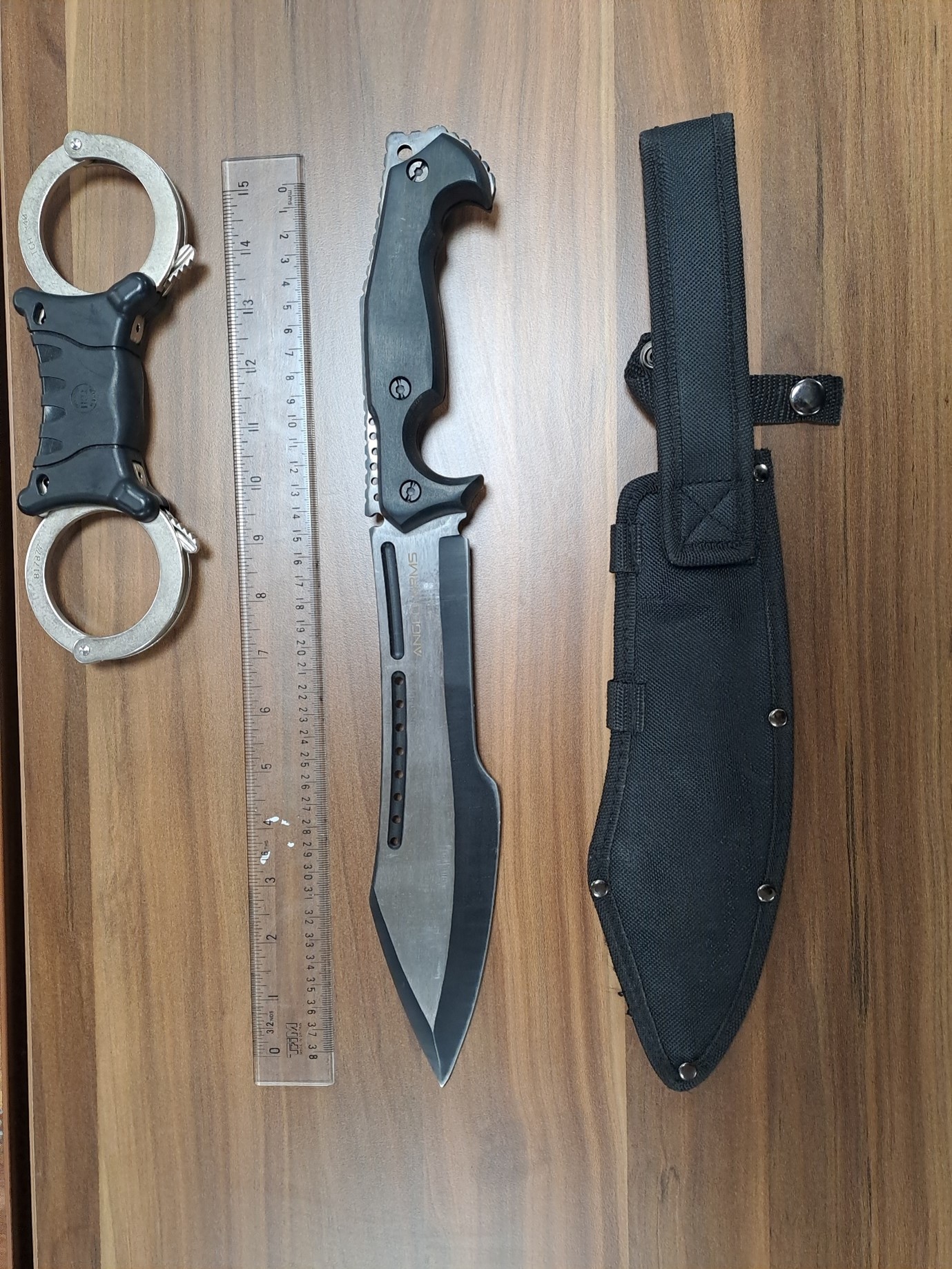 Zombie knife